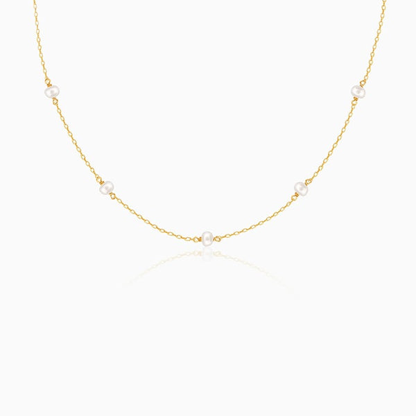 Golden Minimal Pearl Necklace