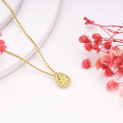 Golden Studded Delight Pendant With Link Chain